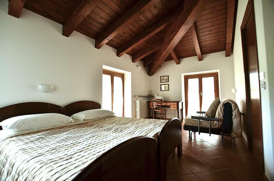 Agriturismo Ca' Del Sartu บอบบิโอ ภายนอก รูปภาพ